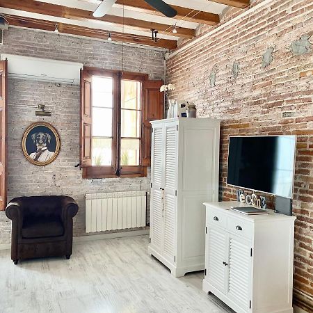 Lovely Loft Near Barcelona Center المظهر الخارجي الصورة