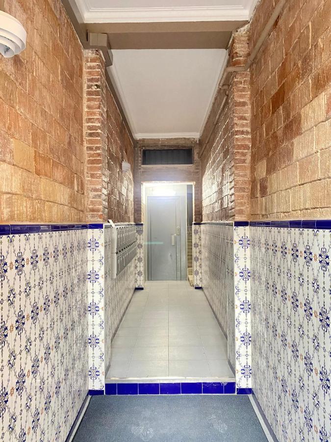 Lovely Loft Near Barcelona Center المظهر الخارجي الصورة